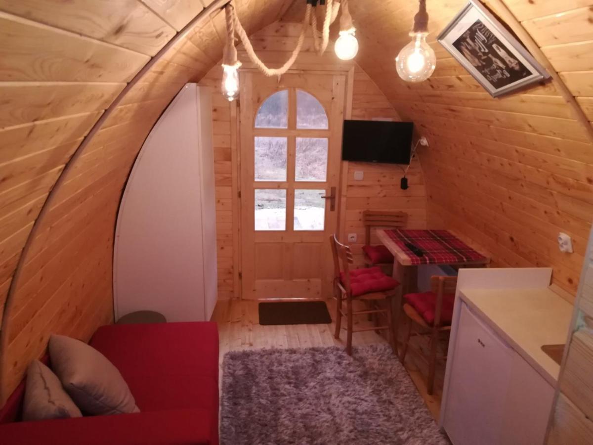 Vila Jelena - Bungalov Crni Vrh Экстерьер фото
