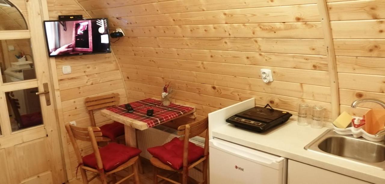 Vila Jelena - Bungalov Crni Vrh Экстерьер фото